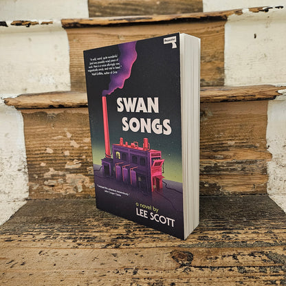 Front cover of Swan Song by Lee Scott