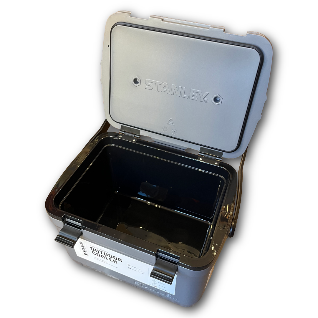 Stanley - The Easy-Carry Outdoor Cooler - 15.1L - Black