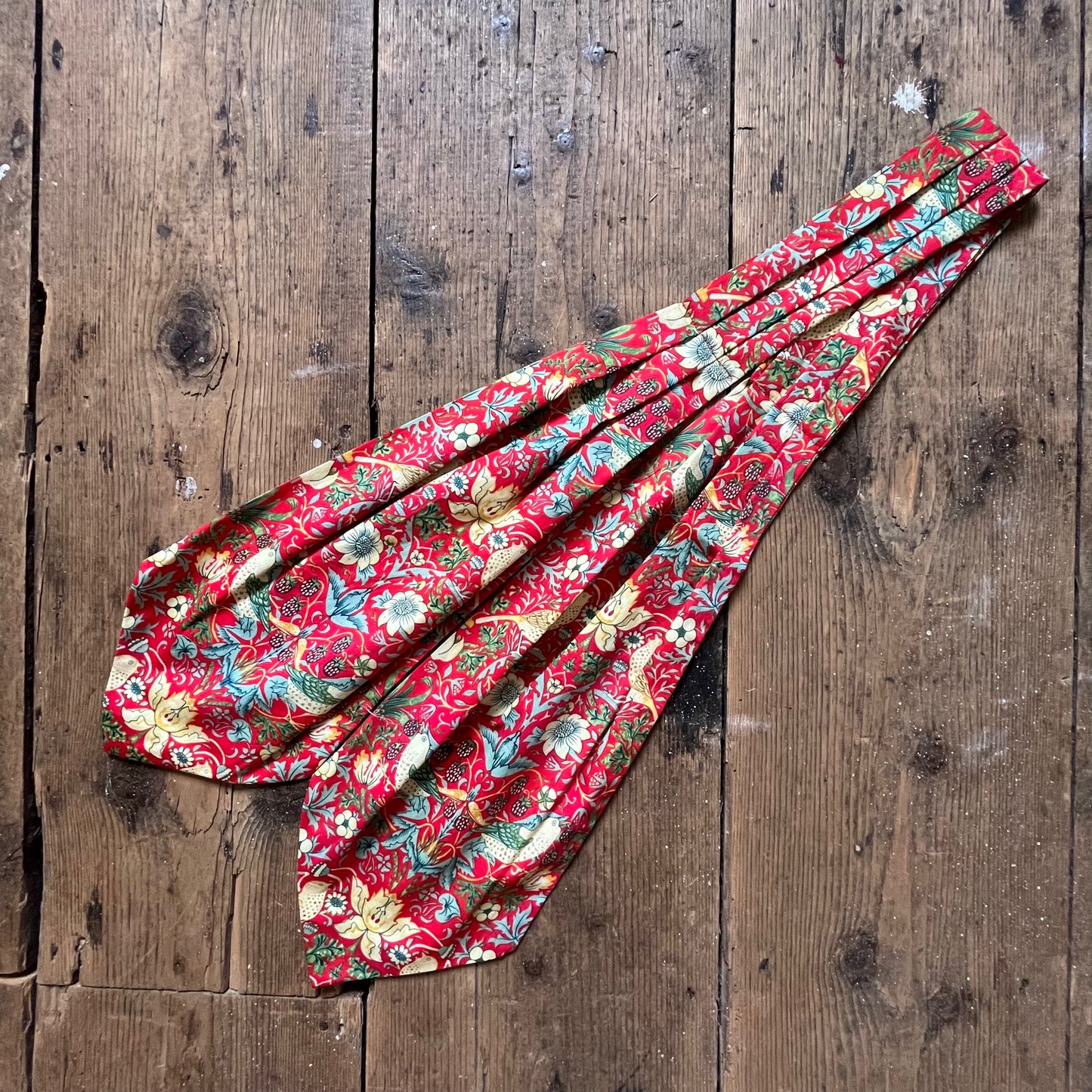 Red William Morris Strawberry Thief Cotton cravat 