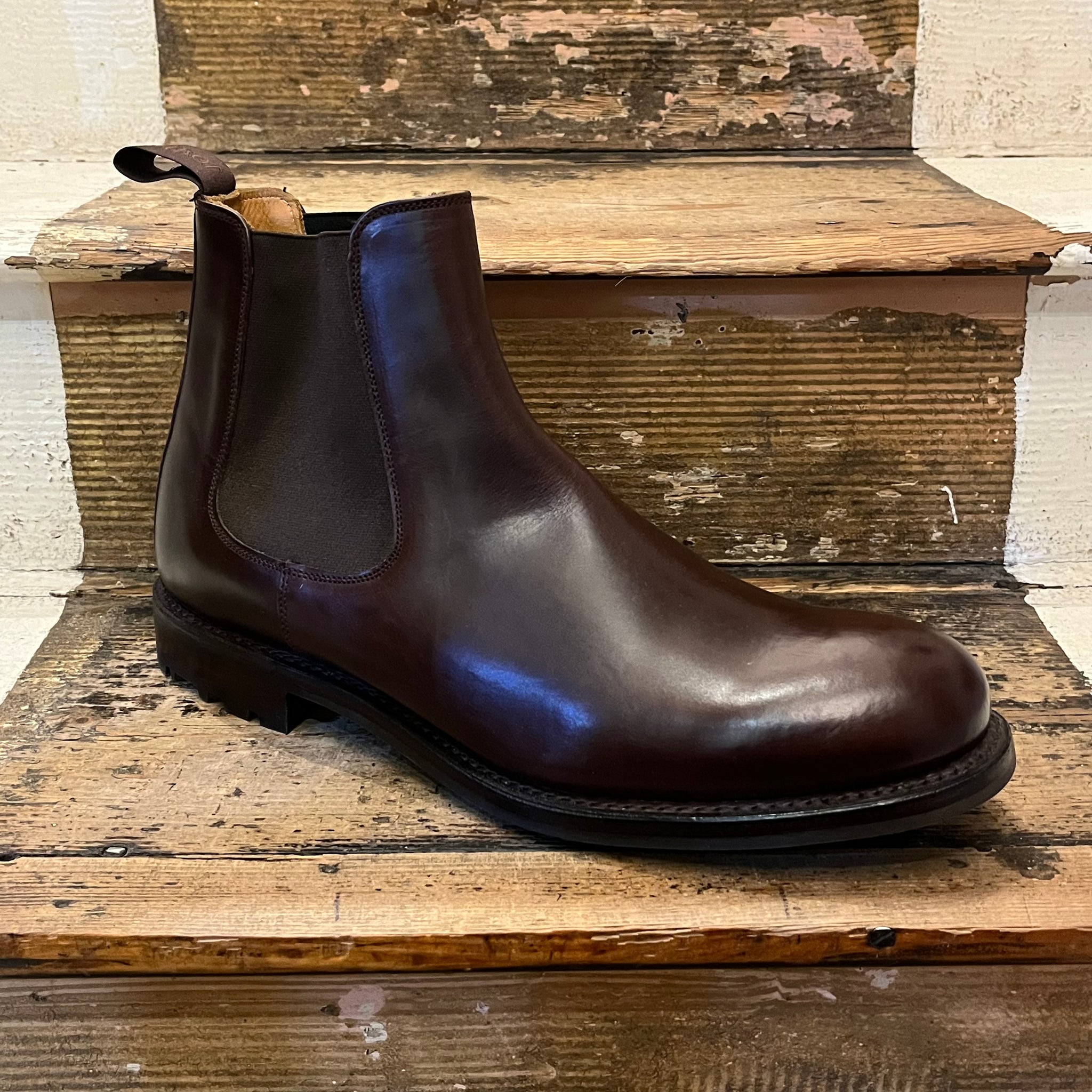 Josephy Cheaney Barnes chelsea boot in brown leather