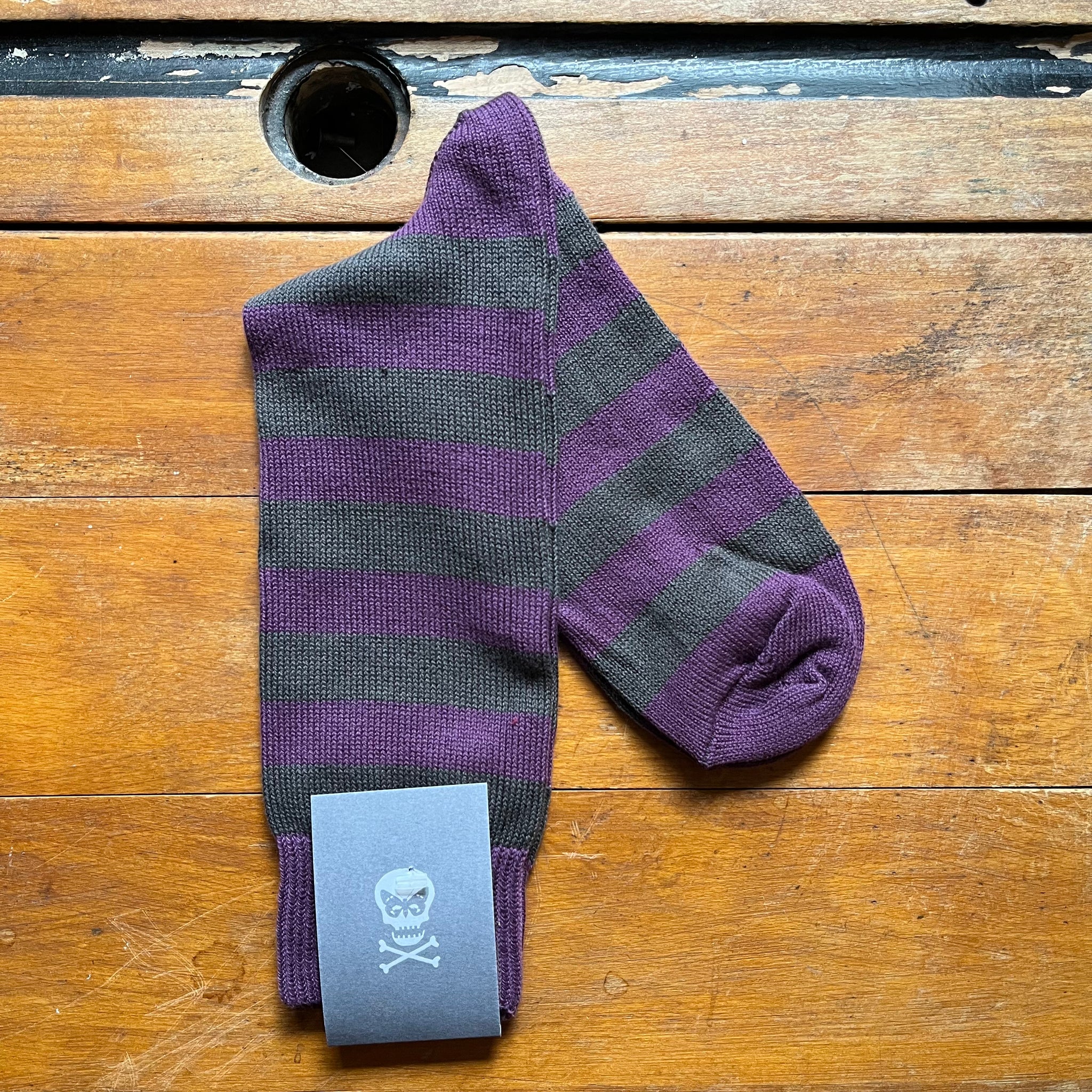 Cotton blend socks with purple and grey hoops