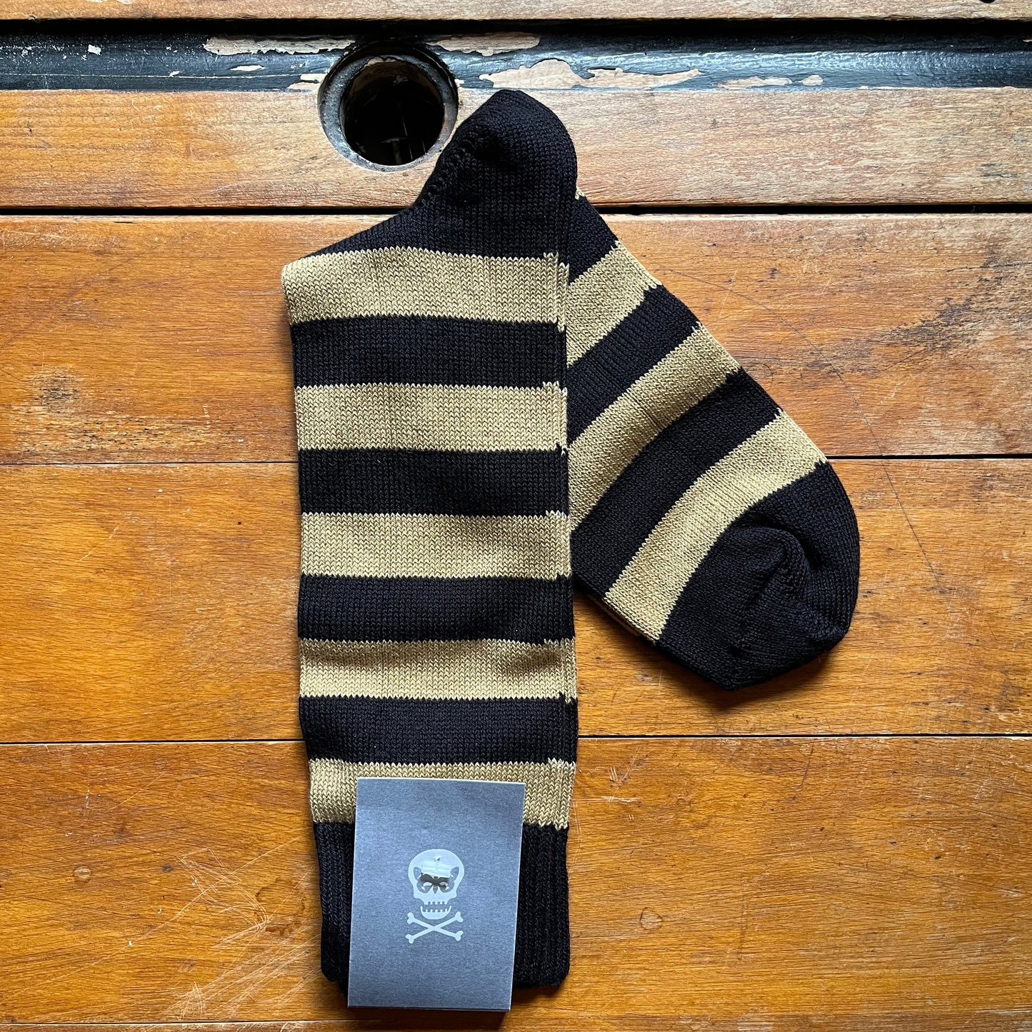 Regent black and gold cotton hoop socks