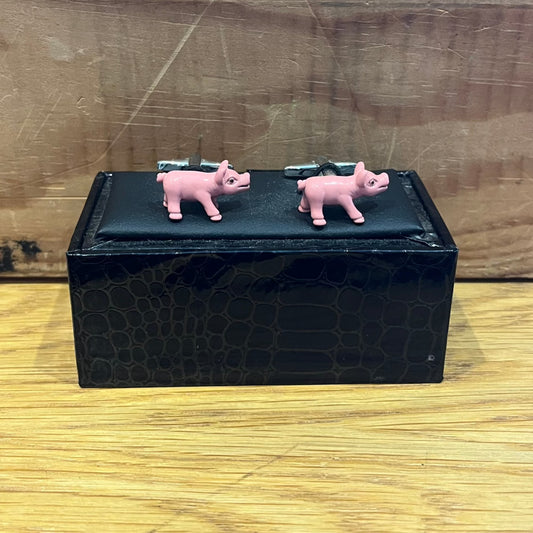 Pig cufflinks with bar fastening