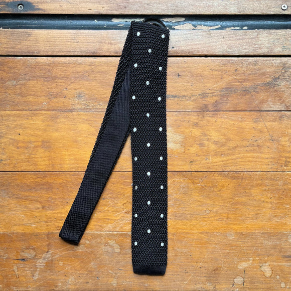 Regent - Knitted Silk Tie - Black with White Spots - Regent Tailoring