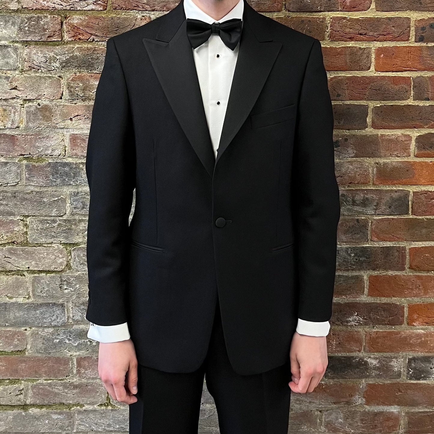 Regent - Classic Dinner Suit - One Button - Black - Peak Lapel - Regent Tailoring