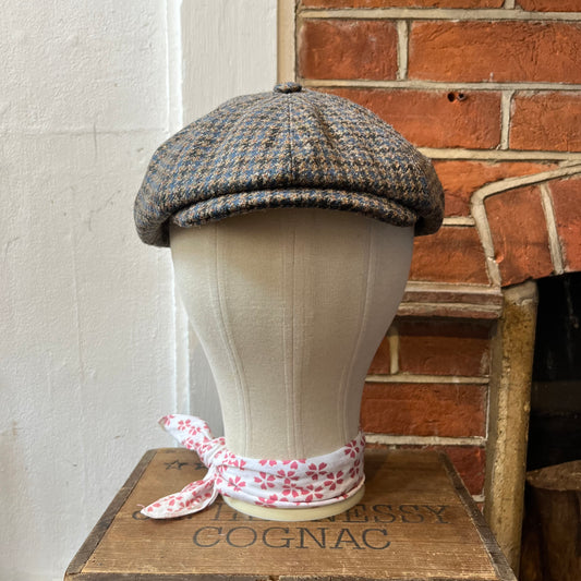 Baker boy cap in blue and green houndstooth tweed