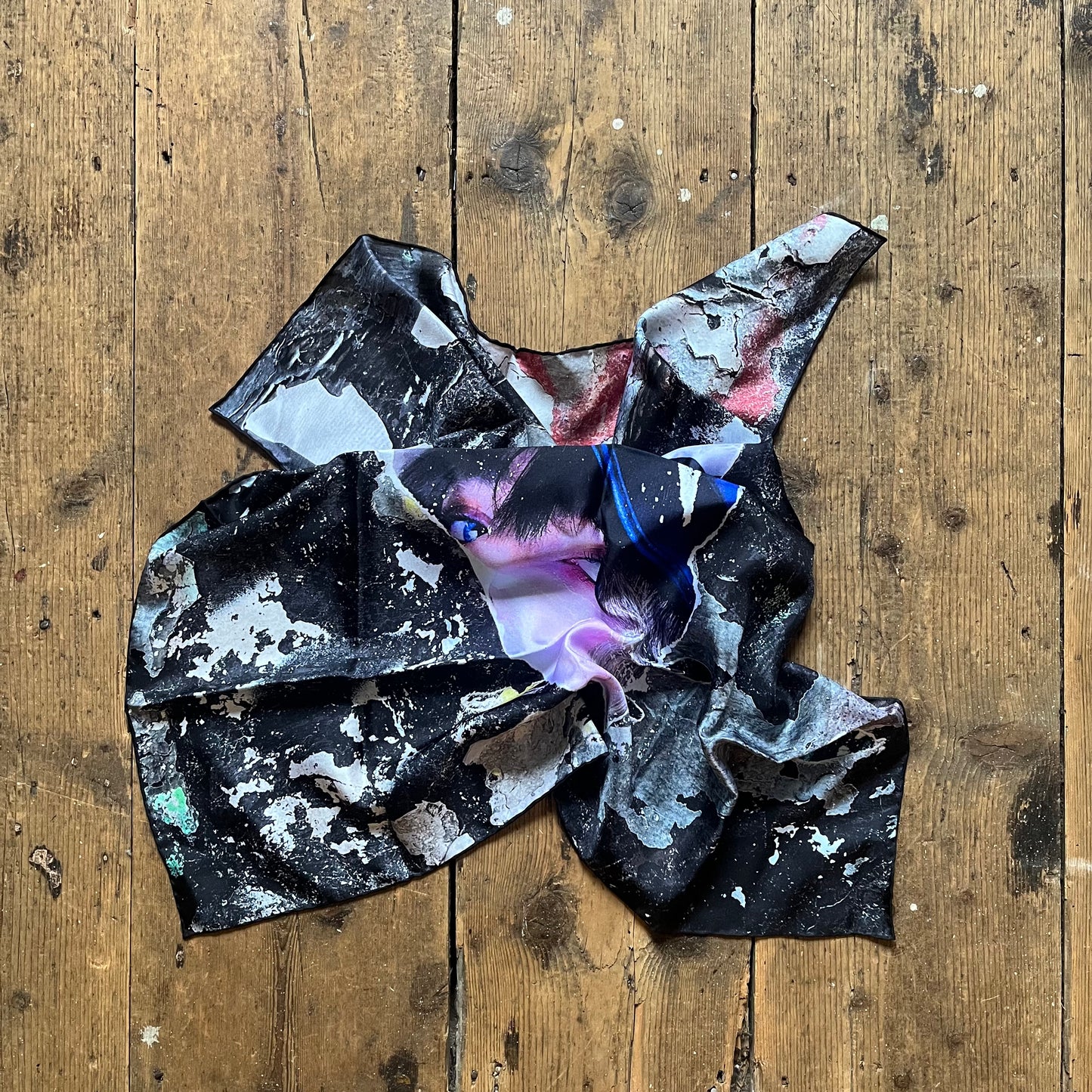 Regent -  Large Silk Square - Shoreditch Graffiti - 16oz Silk