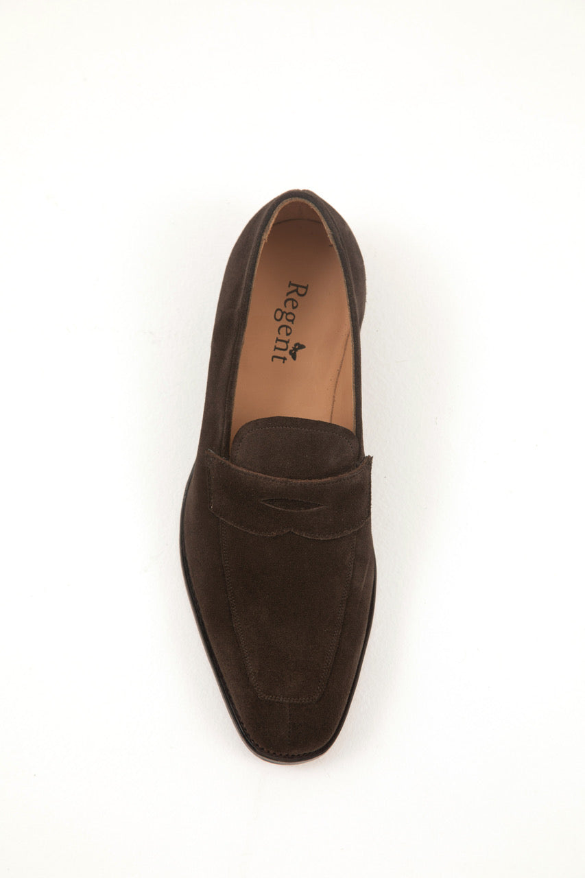 Brown plough suede split-toe loafers from Heritage indie designer Regent, featuring hand-stitched composition and UK-made kudos.