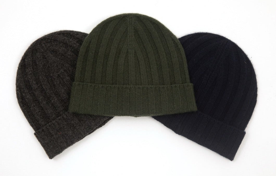 One size green pure wool beanie hat by UK heritage independent designer Regent, featuring fisherman rib knit and organic moisture-wicking properties. 