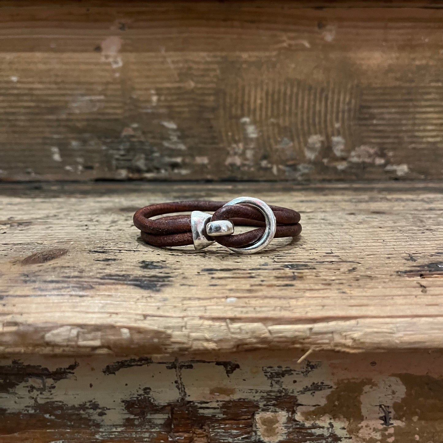 Regent - Leather Bracelet - Tan /Silver