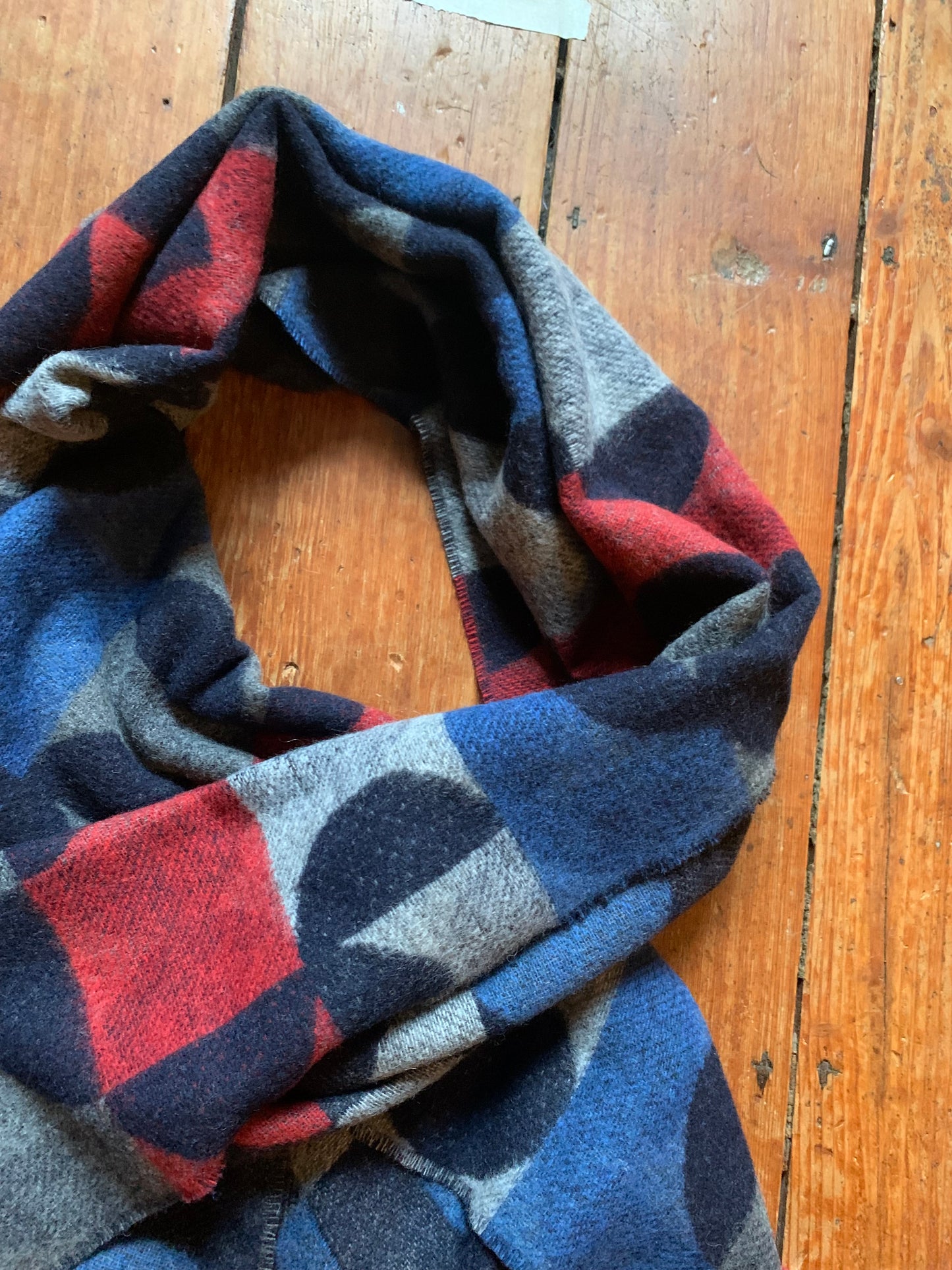 Regent - Scarf - Italian Wool - Red & Navy Geometric