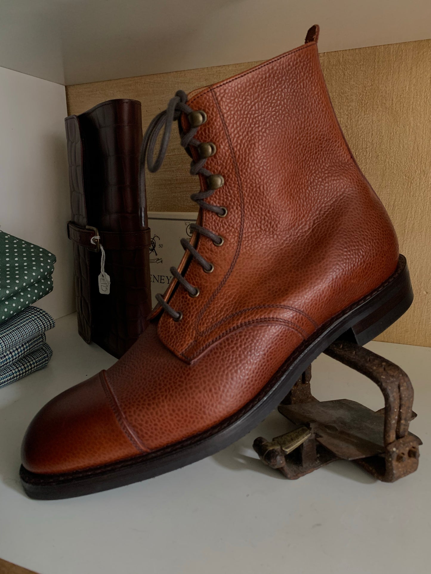 Regent Jason Grained Mahogany Boot - Regent Tailoring