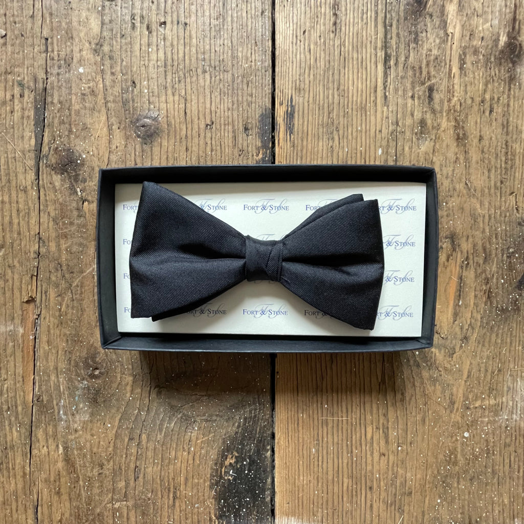 Fixed Bow Tie - Silk - Black - Regent Tailoring