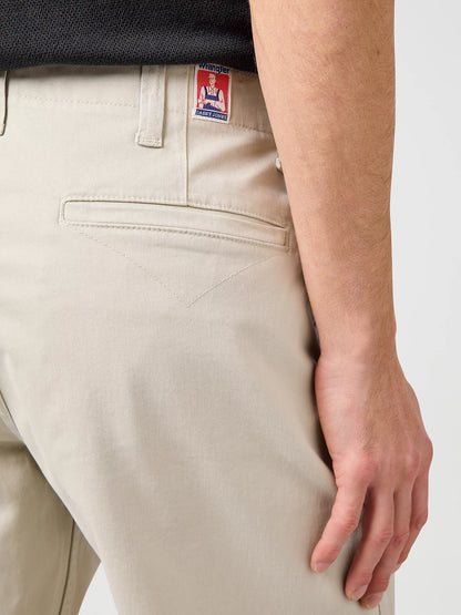 Wrangler - Casey Jones Chino Short - Pelican Beige