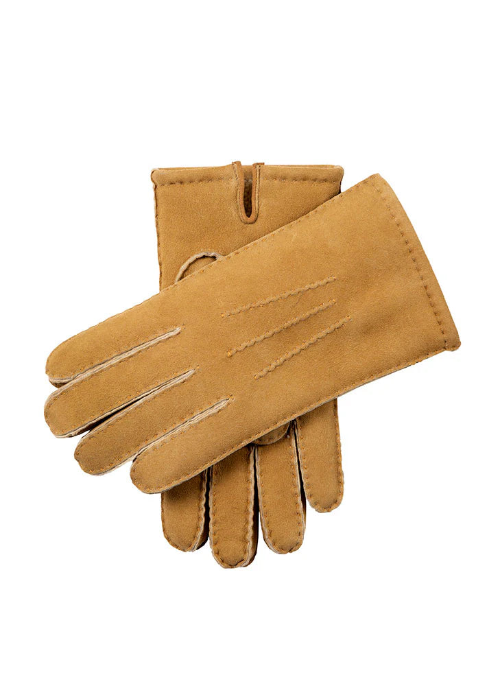 Sheepskin gloves in a light camel colourway with 3 point stitching 