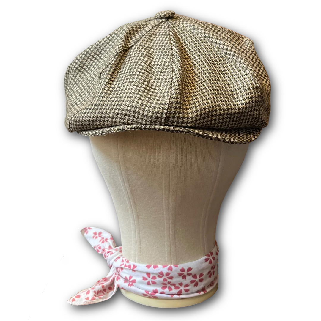 Brown/green houndstooth baker boy cap
