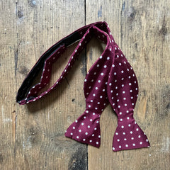Regent - Silk Bow Tie - Spot - Burgundy