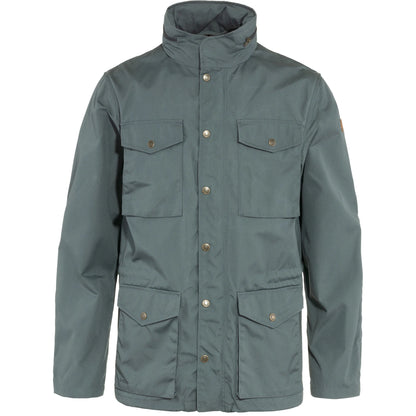 Fjällräven's Räven Jacket in Dusk/ grey/ greenis a very versatile coat for those mid season temperatures. Constructed in Fjällräven's signature G-1000 fabric it's a practical, hard wearing jacket, pretty much working with every occasion