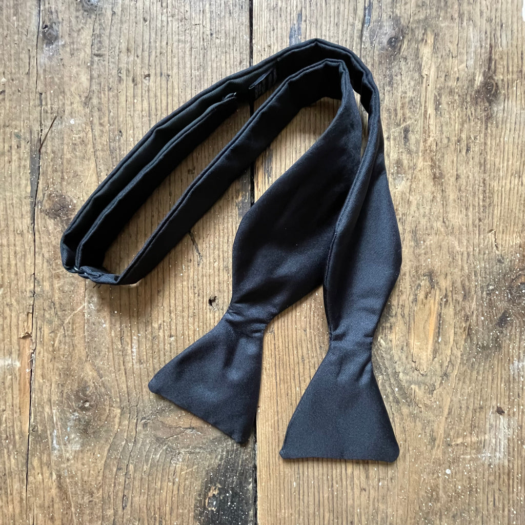 Regent - Silk Bow Tie - Black - Regent Tailoring