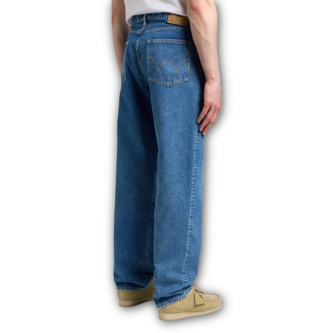 EDWIN - Loose Jeans - Blue Mid Light Used