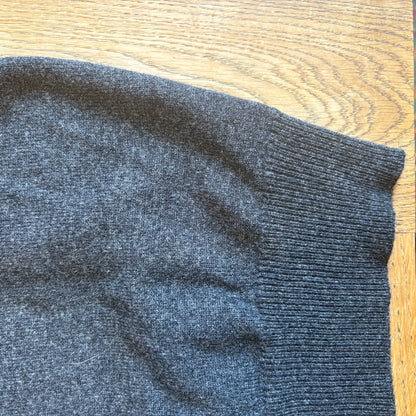 Regent - V Neck Jumper - Geelong - Charcoal Grey