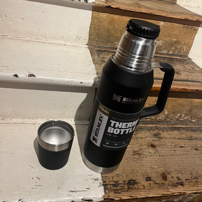 Stanley Master Series Flask – Regent Tailoring - Main Image