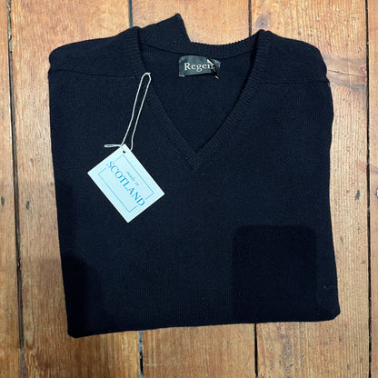 Regent - V Neck Jumper - Geelong - Navy