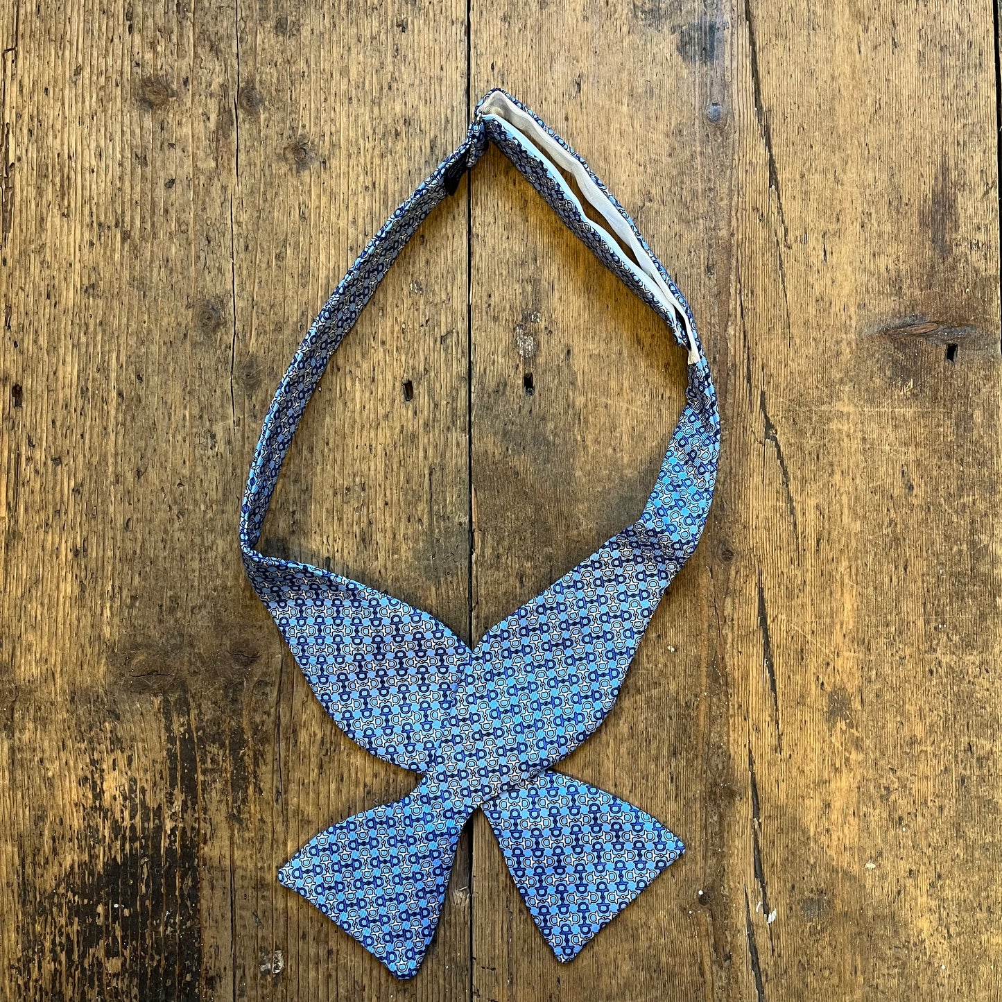 Regent - Silk Bow Tie - Anchor Knott - Navy/Light Blue/White