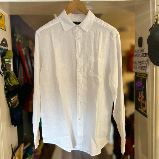 A white linen shirt