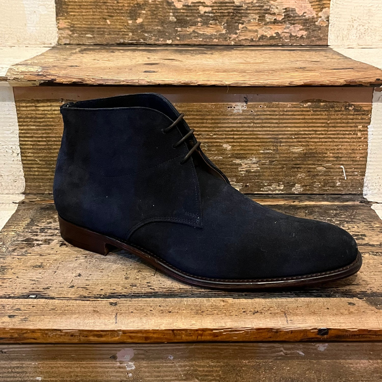 Regent blue suede chukka boot