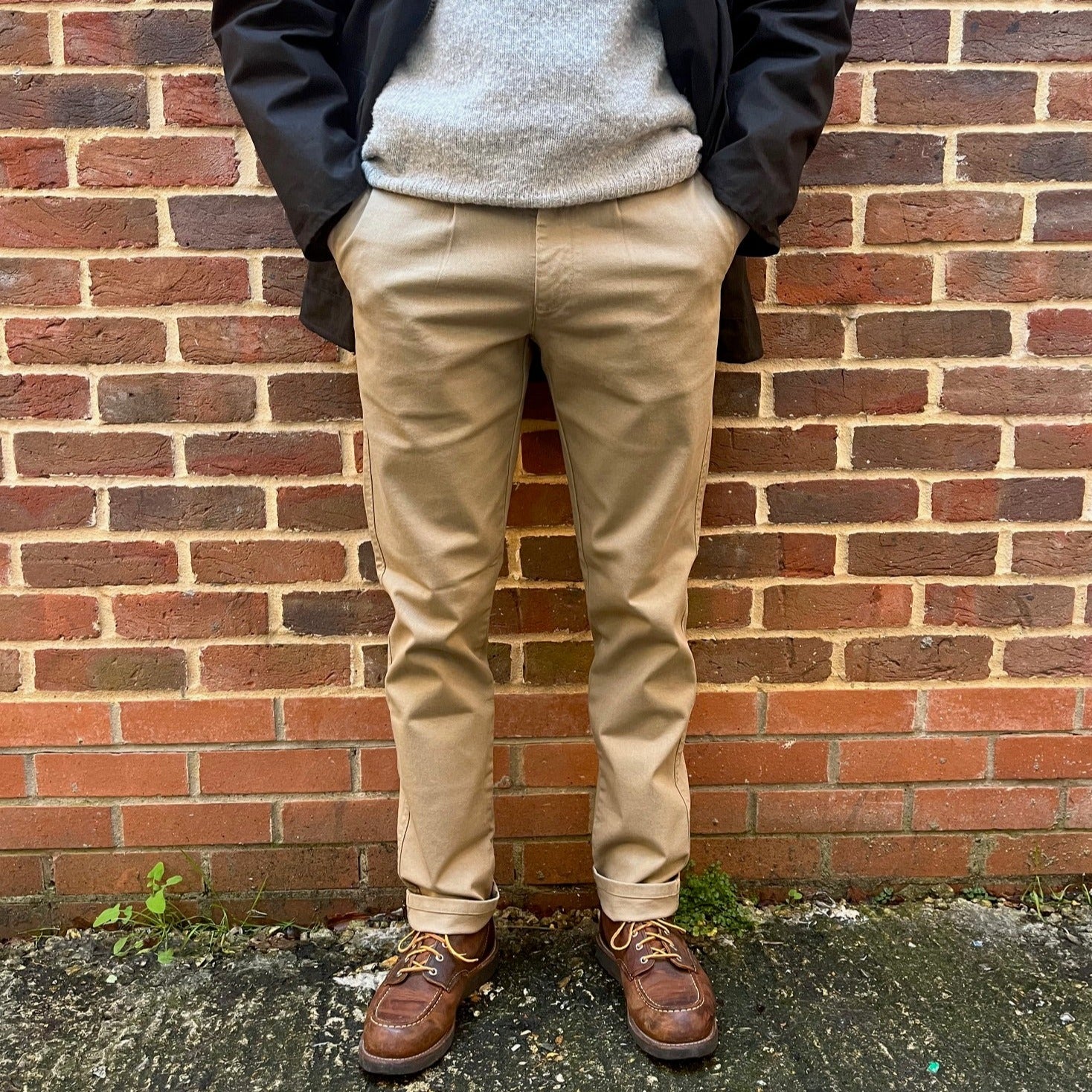Regent khaki chino - front pleat side pockets and belt loops.