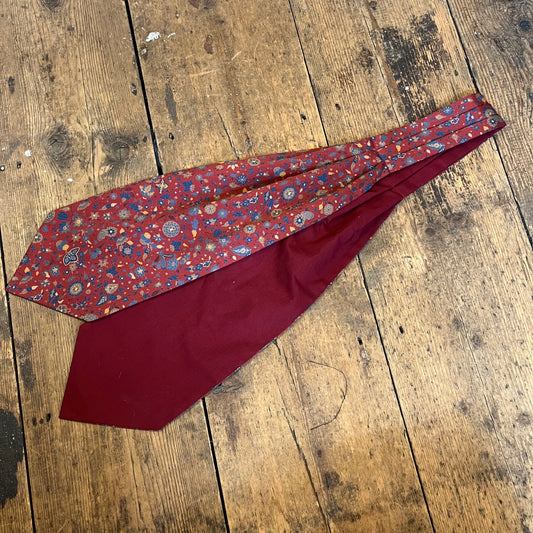 Burgundy tie with flowers