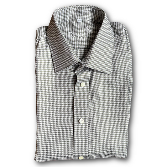 houndstooth cream and green shirt