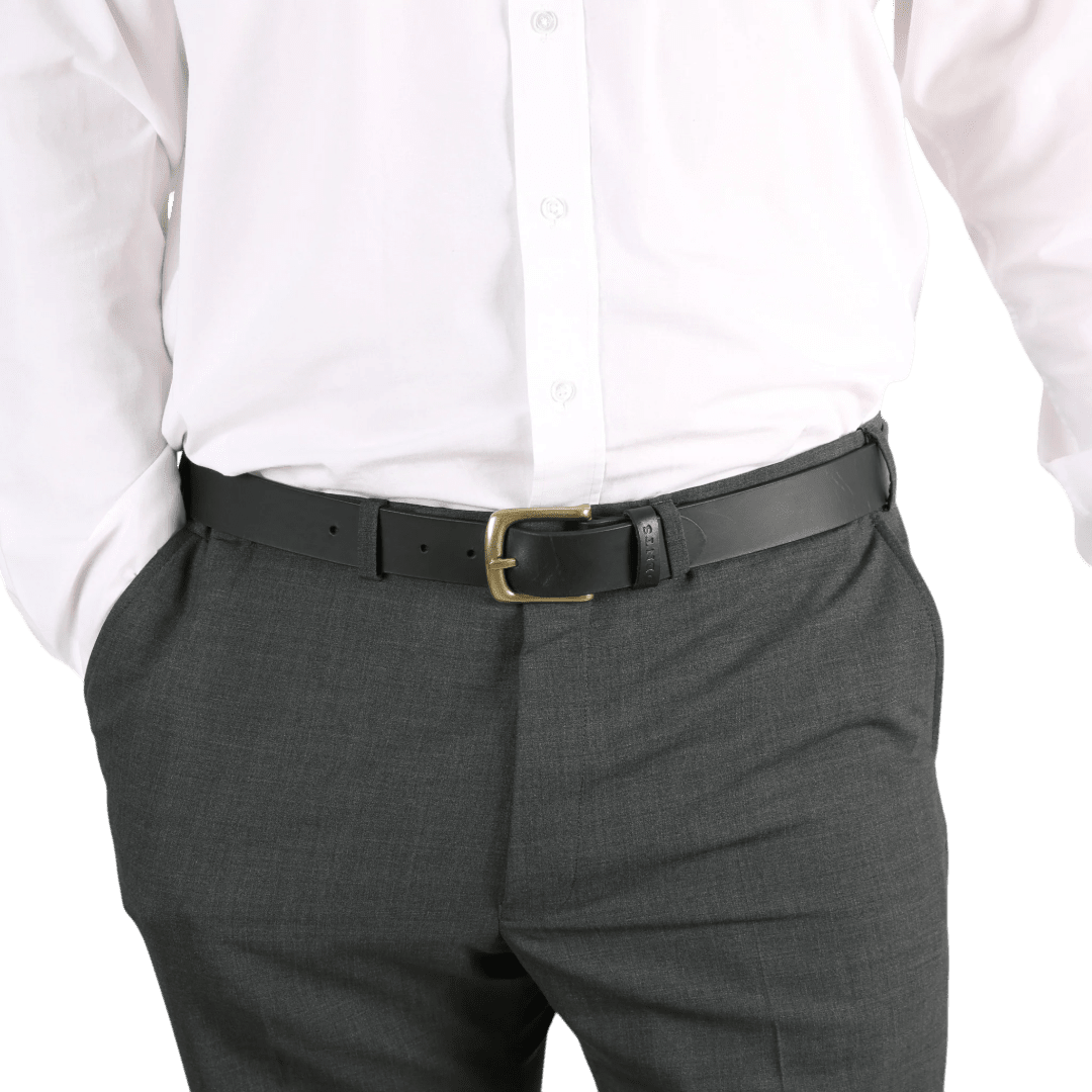 DENTS - Men’s Heritage Lined Full-Grain Leather Belt With Antique Brass - Black - Regent Tailoring Salisbury