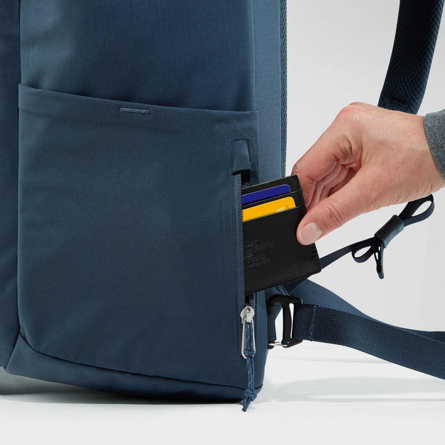 Fjällräven - Ulvö 30 - Mountain Blue - Regent TailoringFjällräven