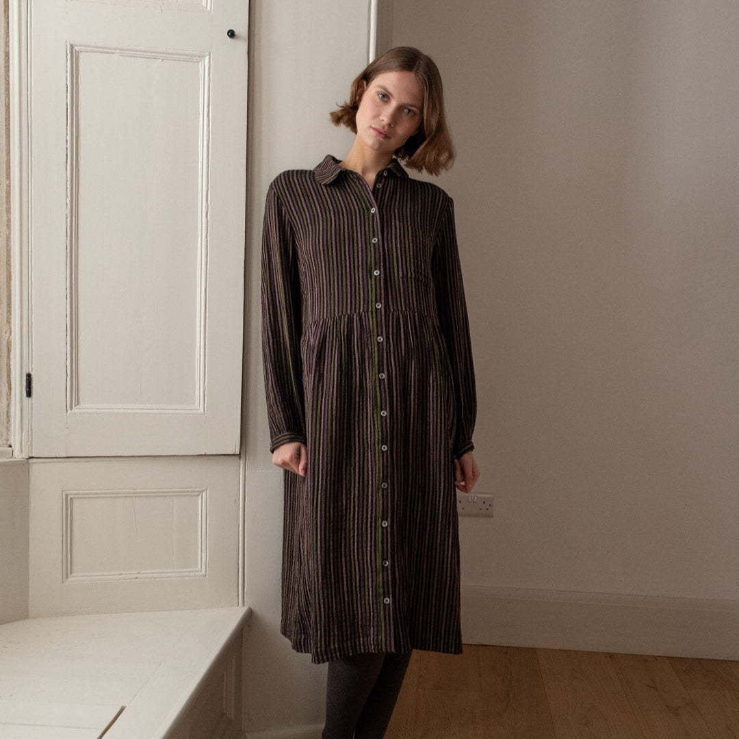 Multicolour shirt dress on lady