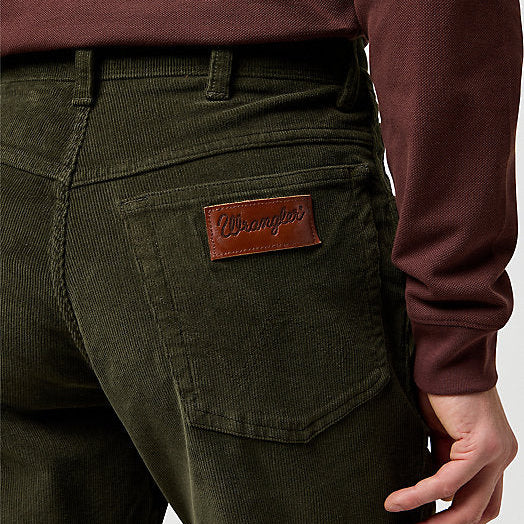 WRANGLER - Texas Corduroy Slim Pant - Forest Night