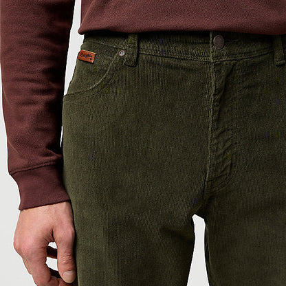 WRANGLER - Texas Corduroy Slim Pant - Forest Night