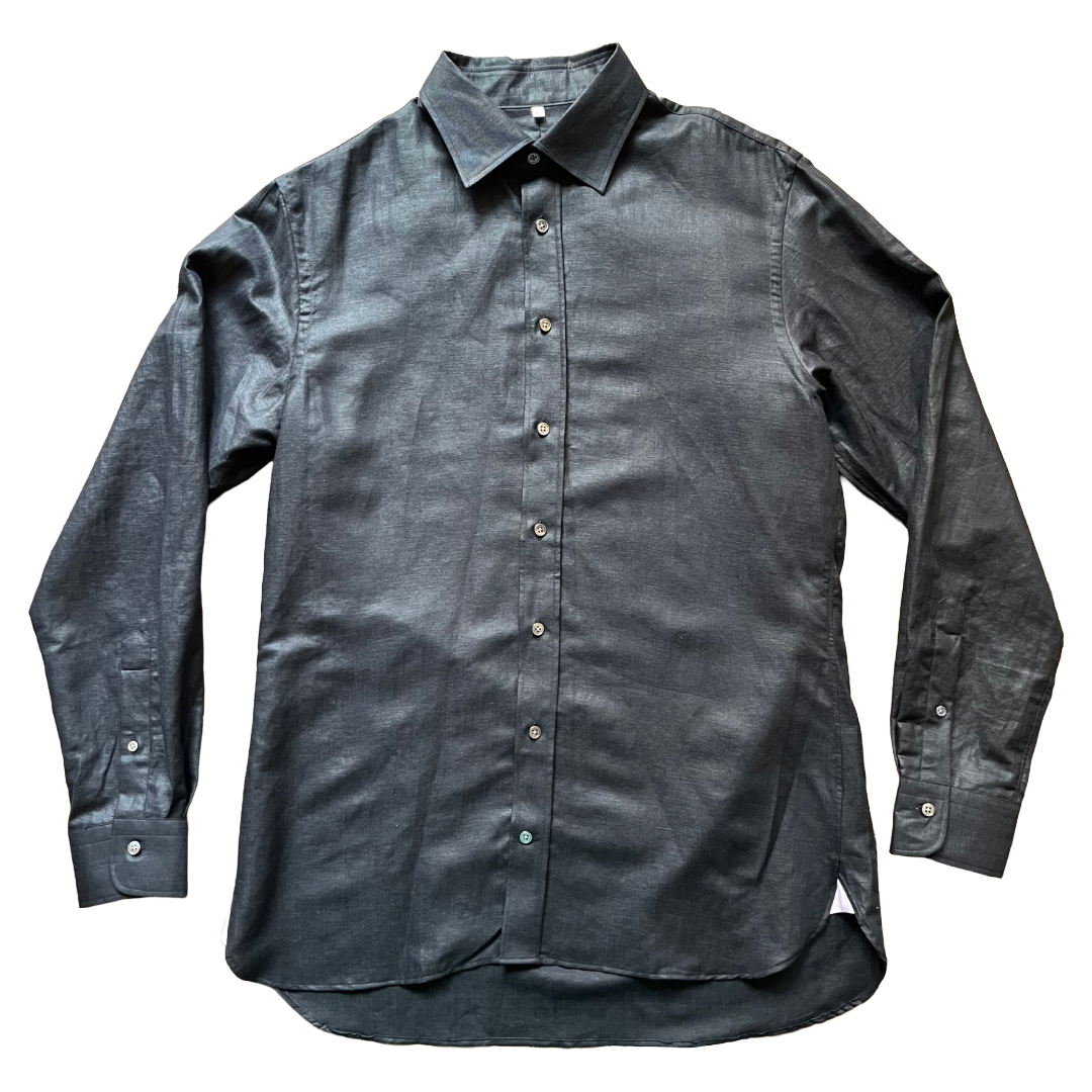 Regent Tailoring black linen and cotton blend long-sleeve shirt with a soft Kent collar and mother of pearl buttons.