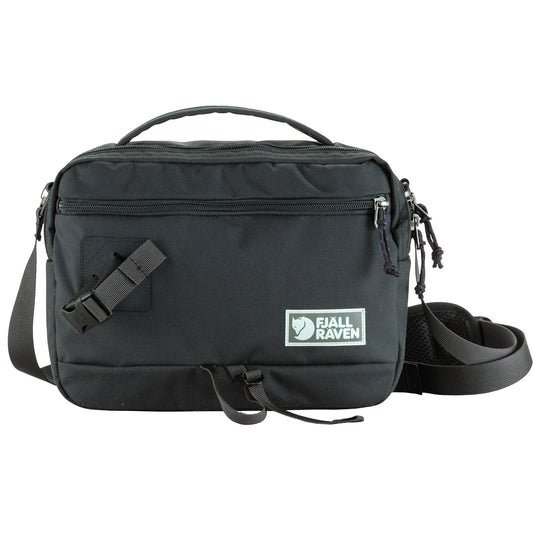 Black shoulder bag with visible Fjäll Raven logo on a white background