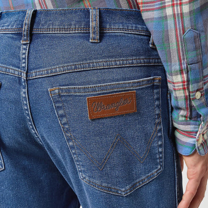 WRANGLER - Texas Slim 822 - Authentic Slim - Ridge Wash - Regent Tailoring Salisbury