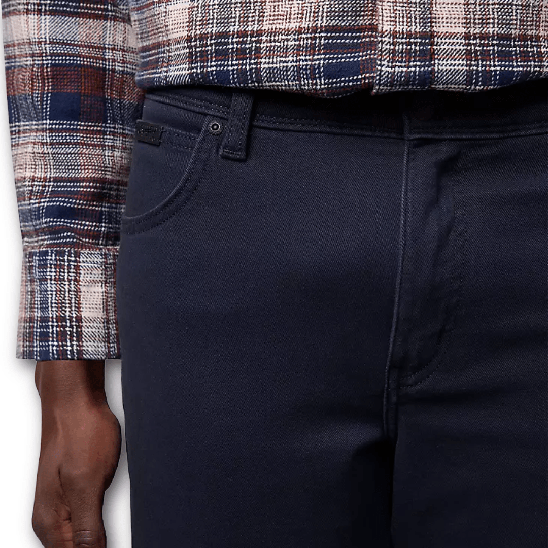Wrangler - Texas 821 authentic straight - Dark Navy - Regent Tailoring Salisbury