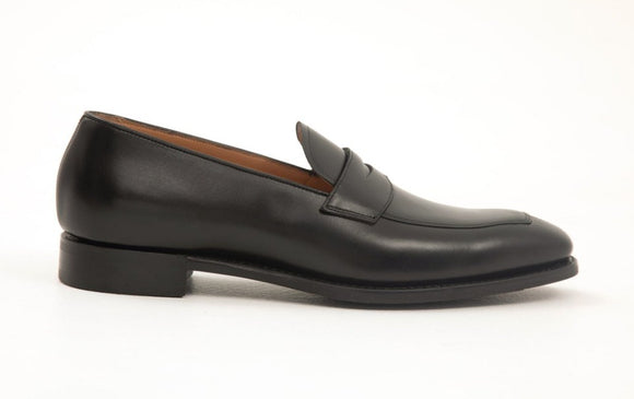 Black luxury calf-leather loafers from Heritage indie designer Regent, featuring hand-stitched composition and UK-made kudos.