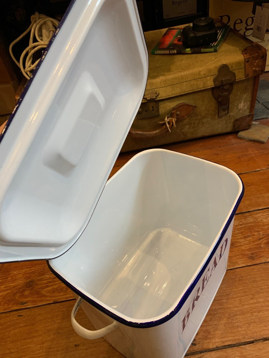 Enamel bread bin 