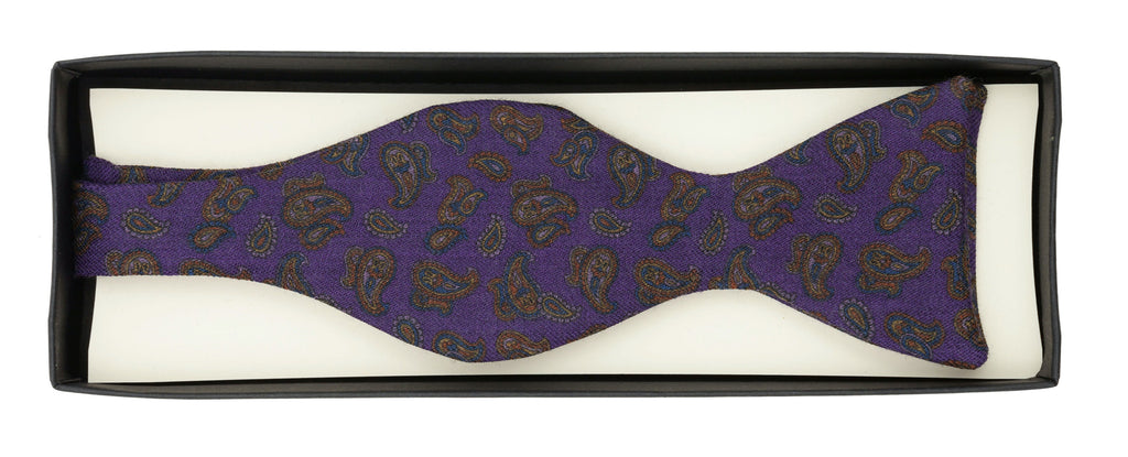 Wool untied bow tie designed and made exclusively for Regent and made in England from soft, high-quality wool. 